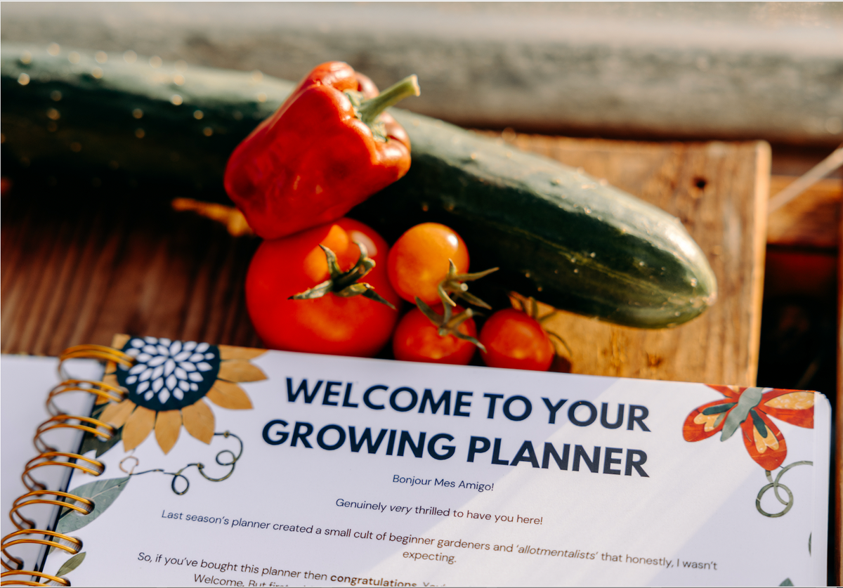 The 2027 UK Growing Planner (Hardback, Spiral-Bound)